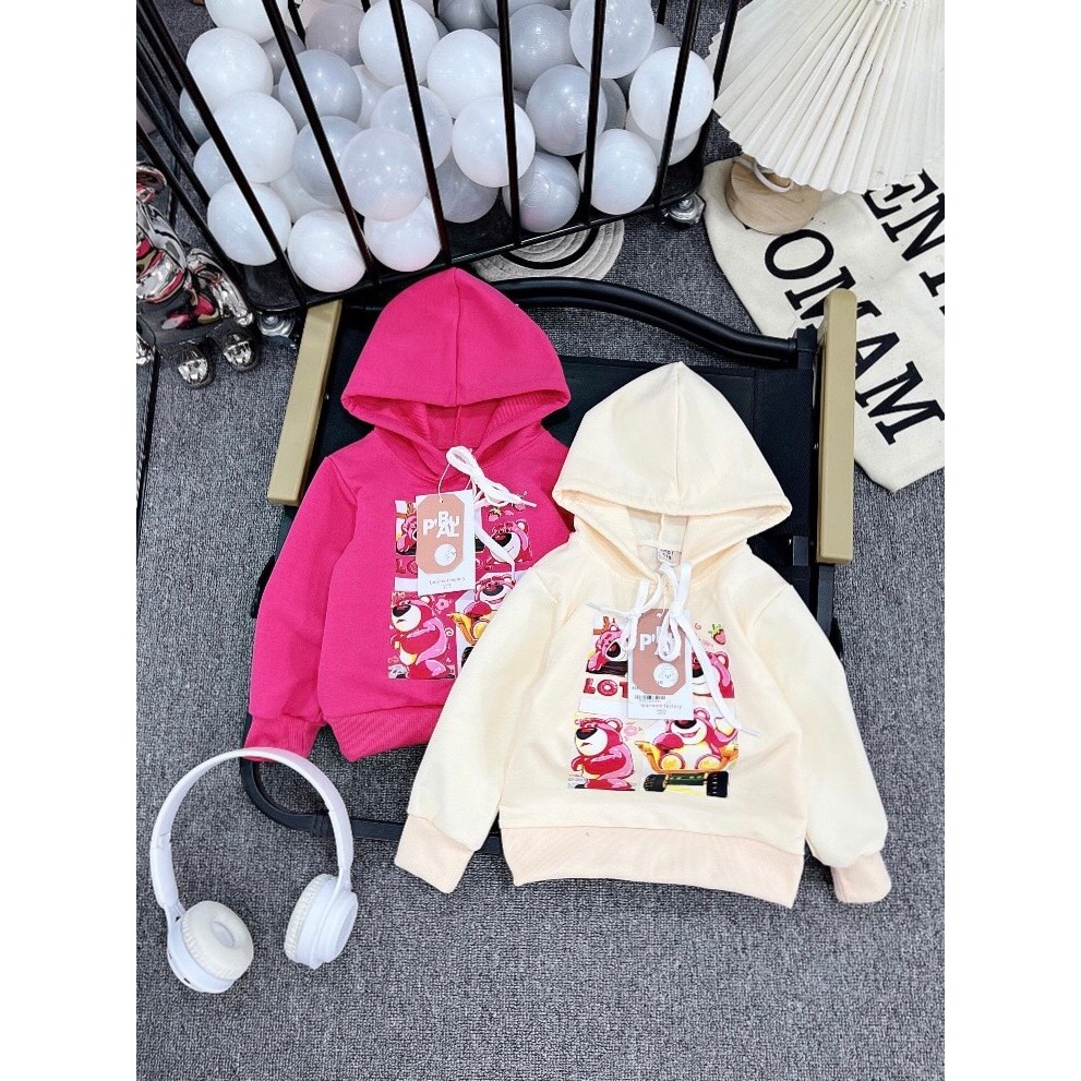 Áo khoác trẻ em - áo nỉ hoodie có mũ in hình gấu dâu cho bé gái