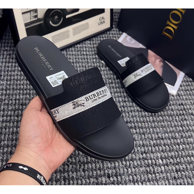 Dép da nam Bur berry in chữ cao cấp kiểu dáng thời trang