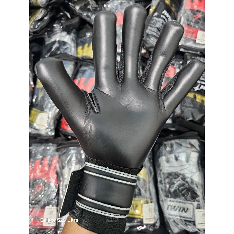 CHUYÊN CỎ NHÂN TẠO GĂNG TAY THỦ MÔN  KEEPA PRO VT02 - CÓ XƯƠNG THÁO LẮP