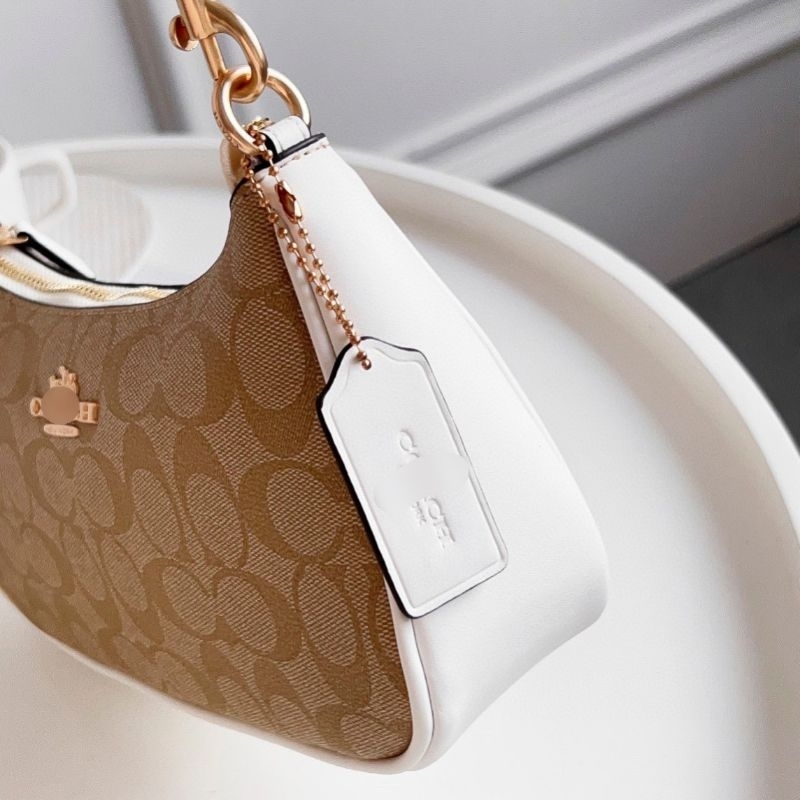 Túi Coach Teri Shoulder Bag