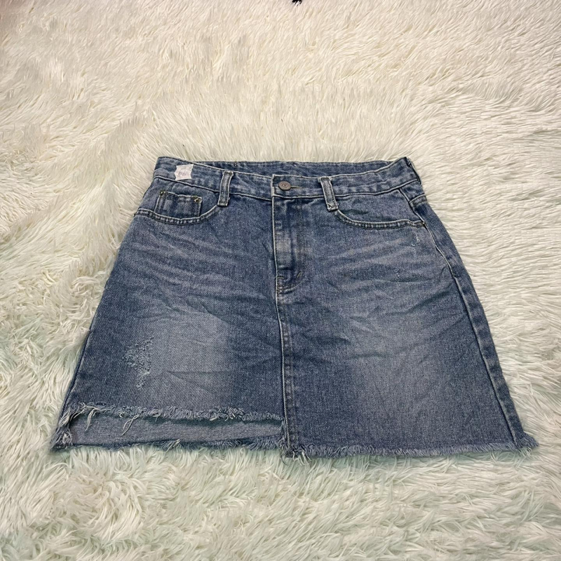 THANH LÝ QUẦN ÁO SI NEW