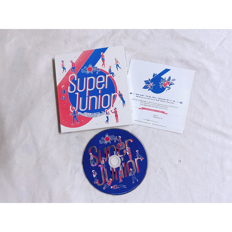 Super Junior Album repackage Spy đã khui seal, gồm cd và photoobook như hình.