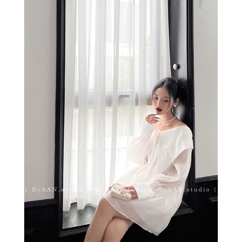 Váy thiết kế trễ vai thanh lịch , tiểu thư.