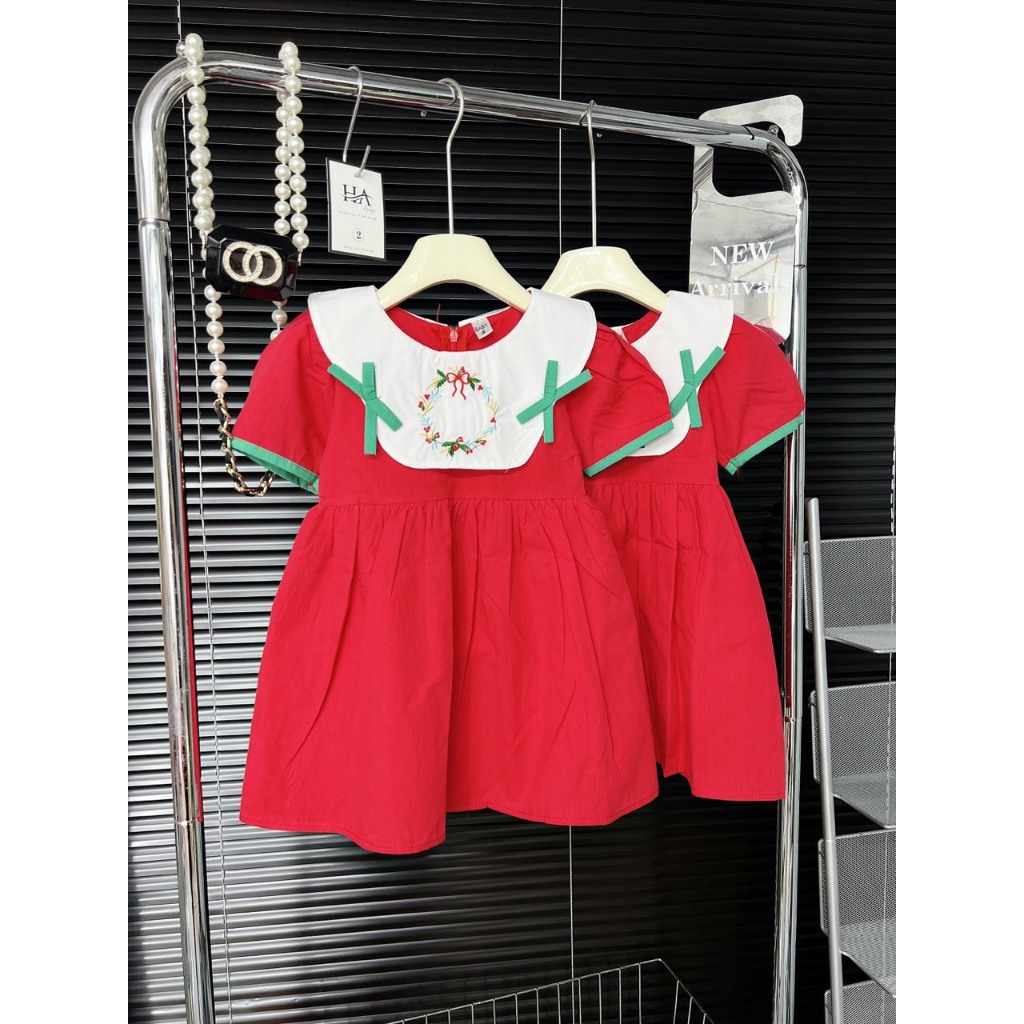 Váy babydoll đính nơ thêu họa tiết noel xinh cho bé gái