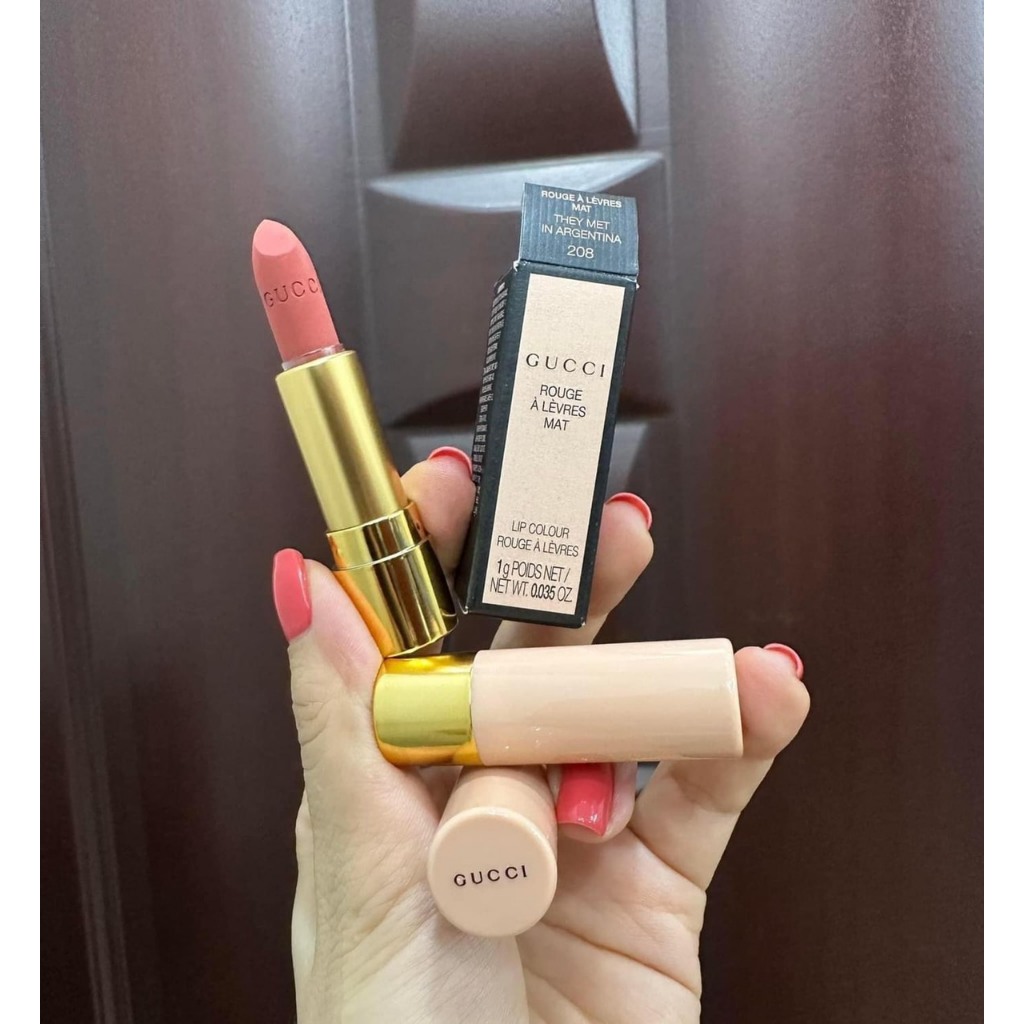 Son Gucci 208 Rouge A Levres Mat They Met in Argentina