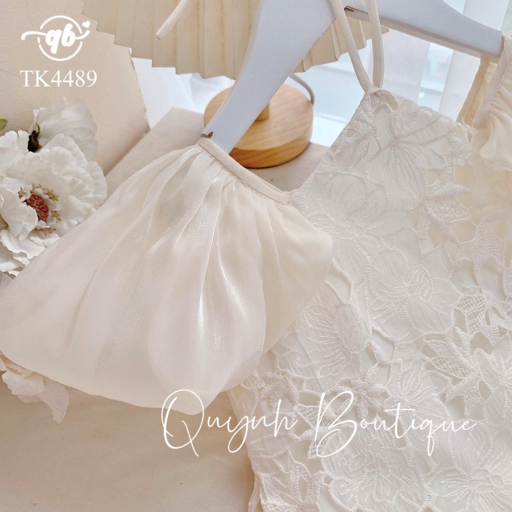 Áo Dài Bé Gái Áo Dài Be Cổ Yếm Ren Quỳnh Boutique