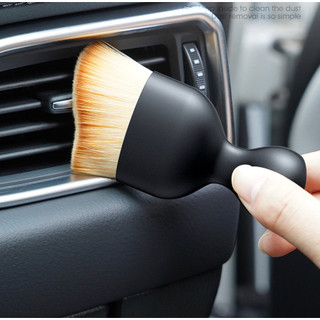 Chổi, cọ quét mini đầu cong sợi lông mềm dùng vệ sinh nội thất ô tô/ bảng điều khiển/ cửa thoát khí xe hơi tiện dụng