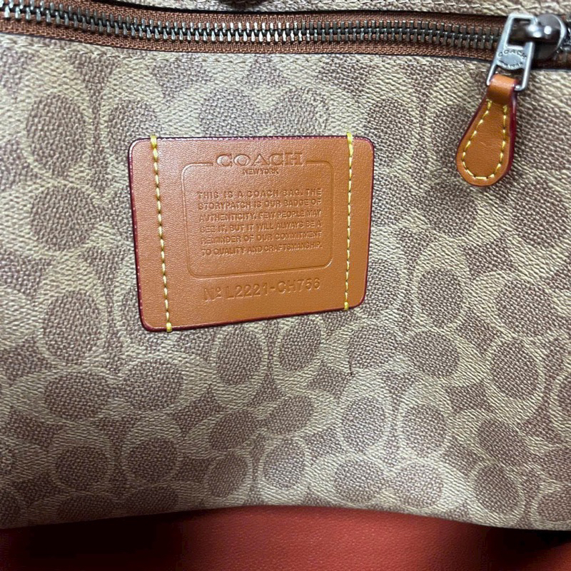 TÚI COACH RELAY TOTE CH756