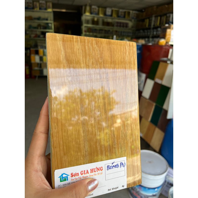 Sơn Bóng sáng PU, tạo bề mặt bóng cho đồ gỗ nội thất