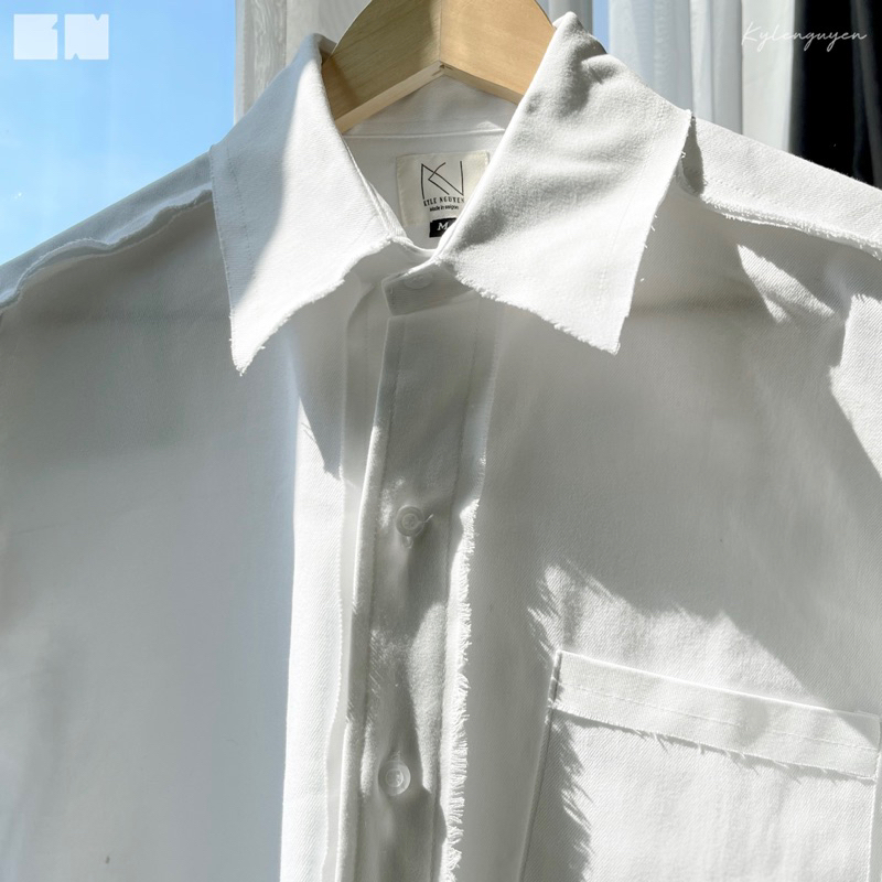 ÁO SƠMI TUA RUA - TRẮNG & ĐEN - OUTLINE SHIRT'S KN