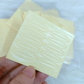 Miếng dán mí có keo sẵn