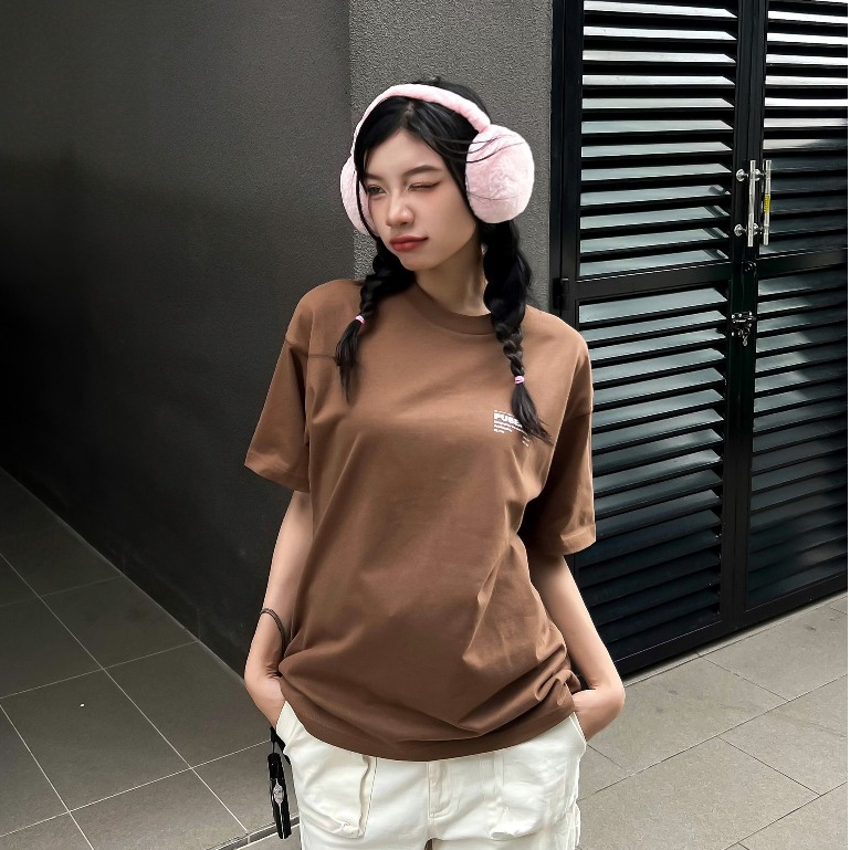 Áo thun unisex oversize local brand PUBERTY BUZZZ TEE / ĐEN - HỒNG - XANH - NÂU