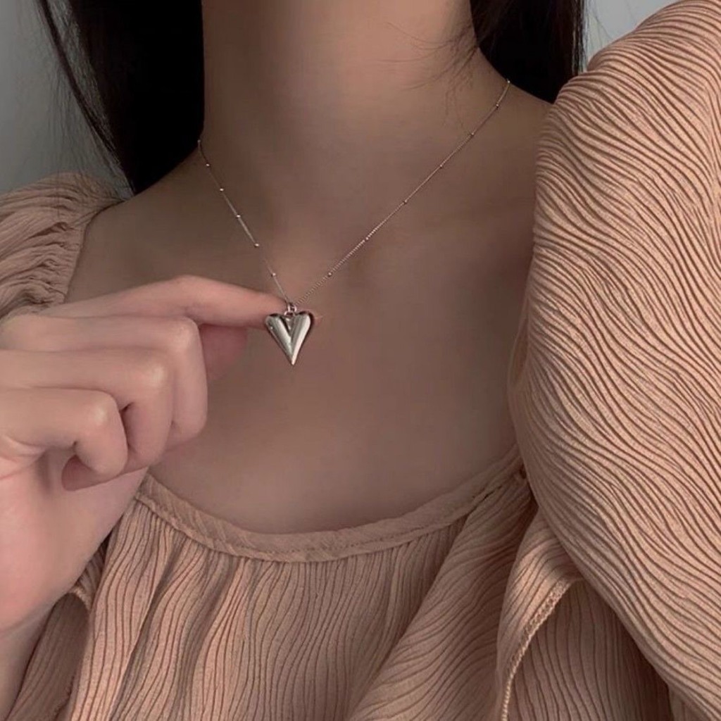 Dây chuyền hình trái tim sợ mảnh dể thương dành cho nữ giá rẻ kiểu dáng nhẹ nhàng thanh lịch