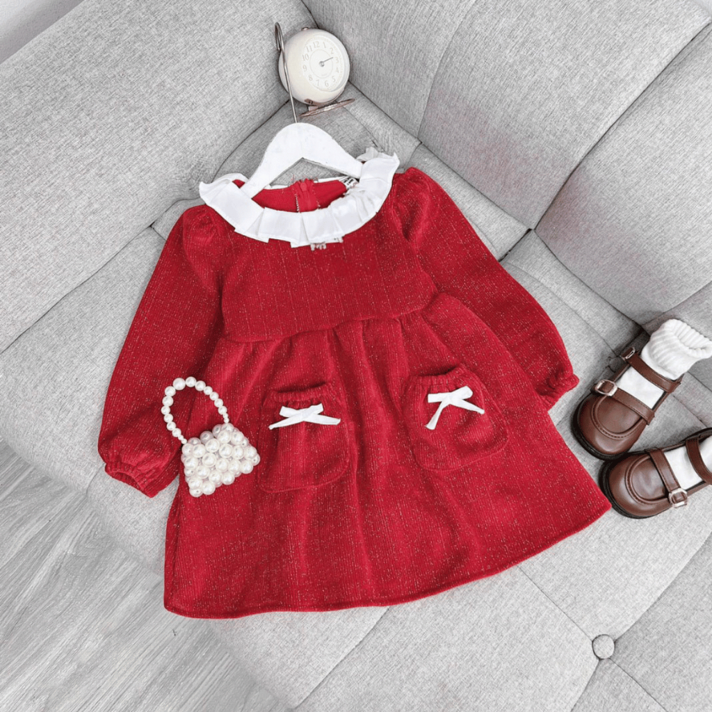 TT317  Váy đỏ nhung kim sa cổ cách điệu cho bé gái - MOMCARE Fashion