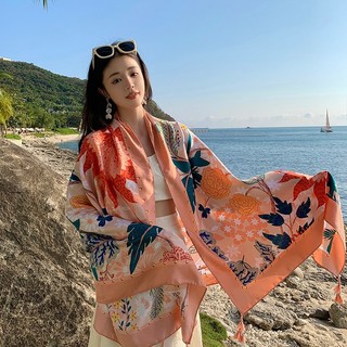 Khăn hoạ tiết boho đi biển