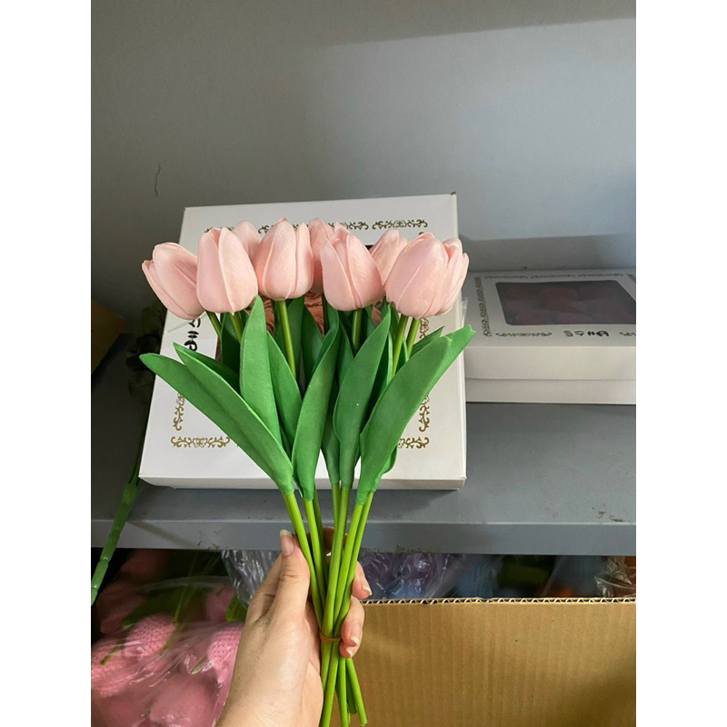 Hoa tuylip 1 bó 10 bông hàng loại 1
