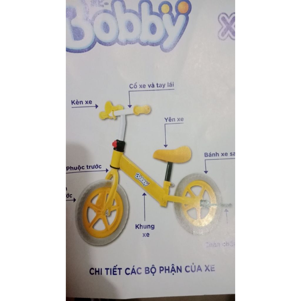 Xe chòi chân kèm bàn đạp quà tặng bobby màu ngẫu nhiên