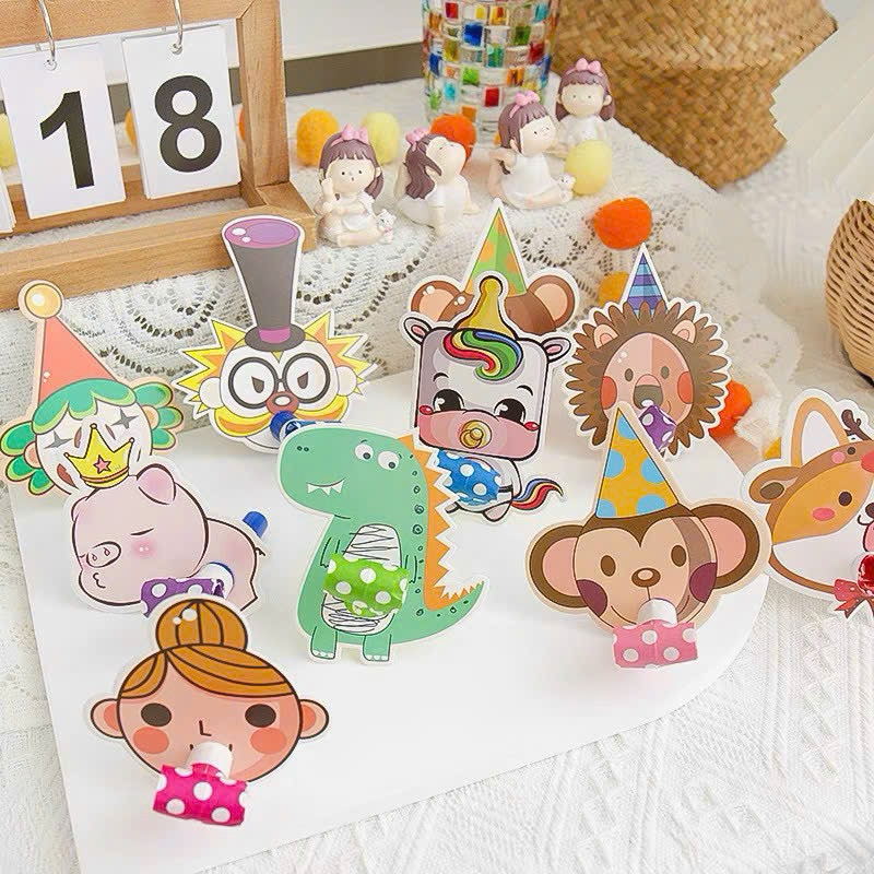 Set 10 kèn giấy có gắn hình ngộ nghĩnh làm phụ kiện sinh nhật cho bé