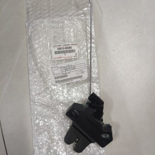 Khóa cốp sau Vios 2008-2013 hàng chính hãng Toyota