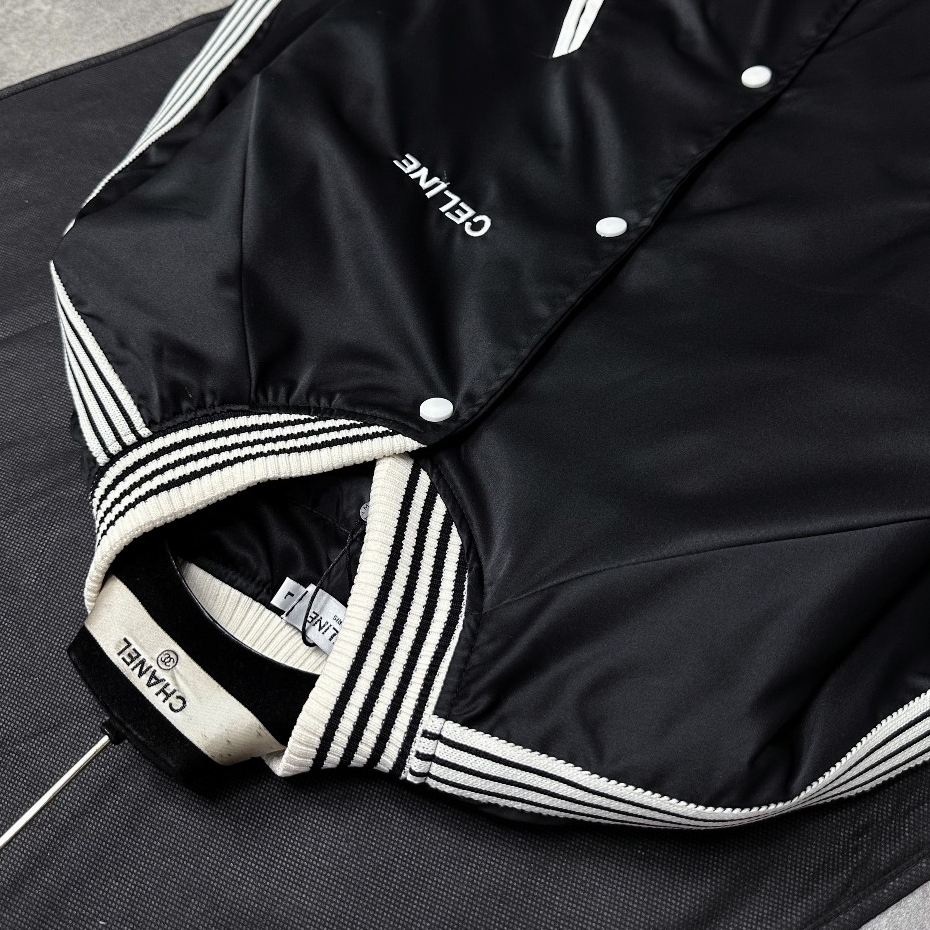 Áo Khoác Bomber Cê lin Phối Hoạ Tiết Viền Sọc Tay Siêu Chất  - Áo Bomber Gió Cê Lin Đẳng Cấp