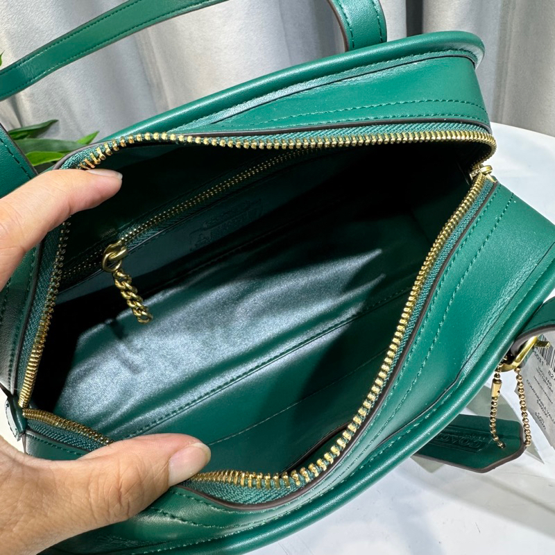 TÚI COACH SWING ZIP CM565