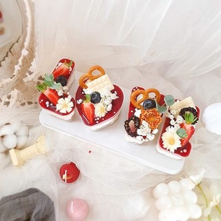 Hộp mousse chữ i love you và love