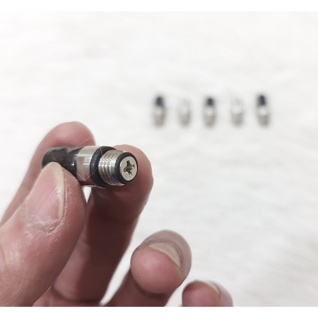 Van Nạp Một Chiều Chân 8 Và chân 10mm