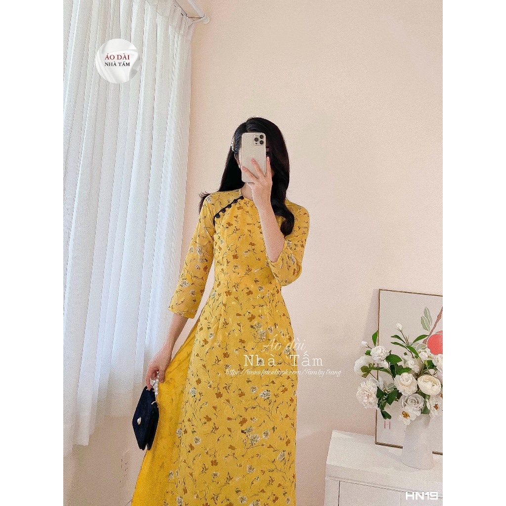 ÁO DÀI HOA NHÍ NỀN VÀNG CÚC ĐEN, ÁO DÀI NHÀ TẤM - HN19
