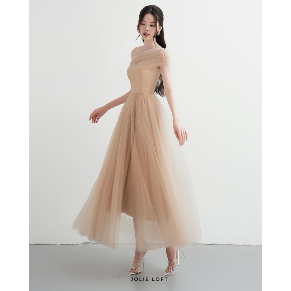 Đầm lưới dài tiểu thư sang chảnh dành cho các nàng đi tiệc