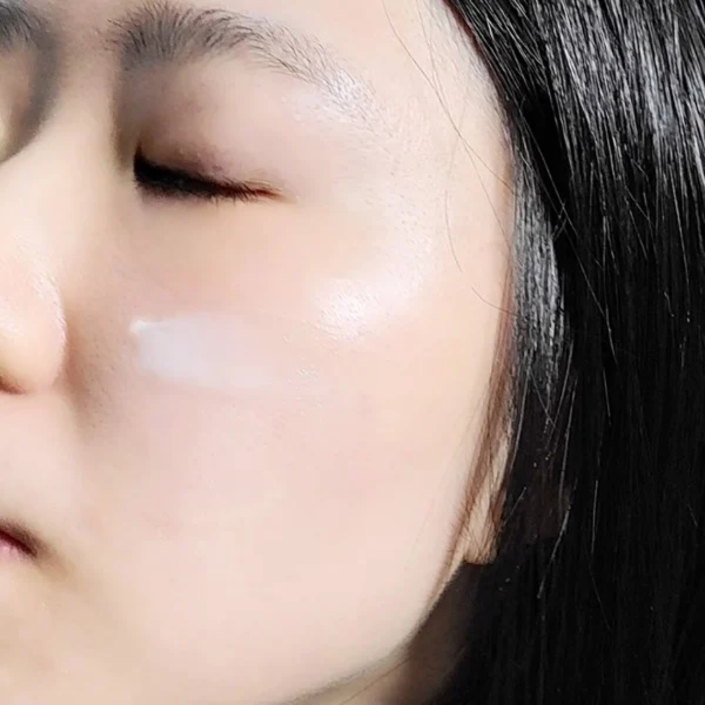 Kem Dưỡng Da Rau Má Pretty Skin The Pure Jeju Cica 70 Cream 50ml