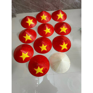 Nón cờ đỏ sao vàng và các nước