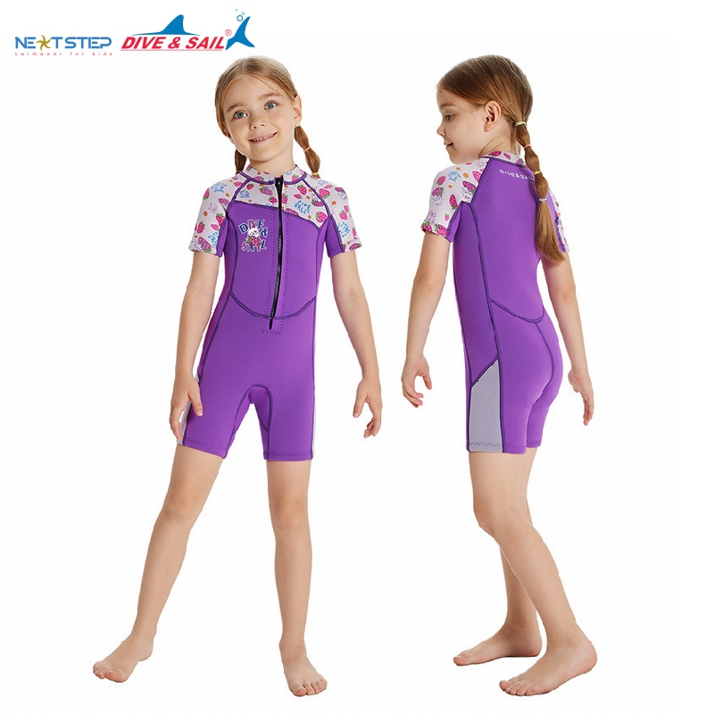 Đồ bơi giữ nhiệt cho bé gái hiệu Dive and Sail vải chống tia UV chất liệu cao su Neoprene dày 2.5mm chống thấm nước size