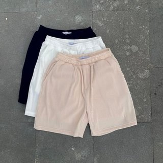 Quần short nhung tăm 4 màu : trắng , đen, be