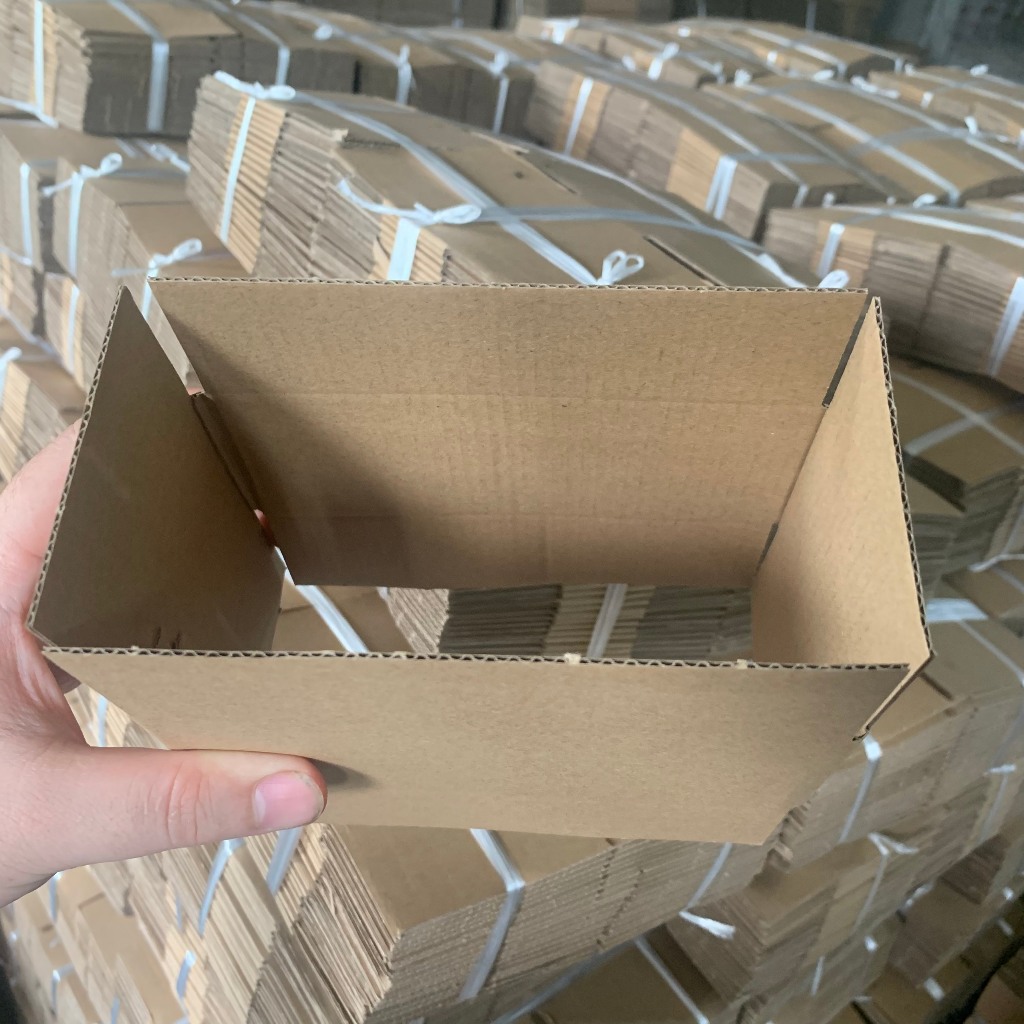 Hộp carton đóng hàng giá rẻ gói hàng nhỏ đựng phụ kiện mỹ phẩm gói quà