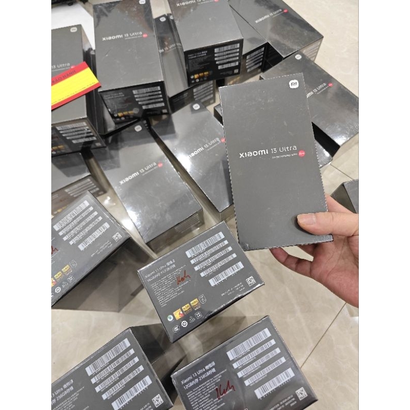 Điện thoại Xiaomi 13 Ultra bản nội địa