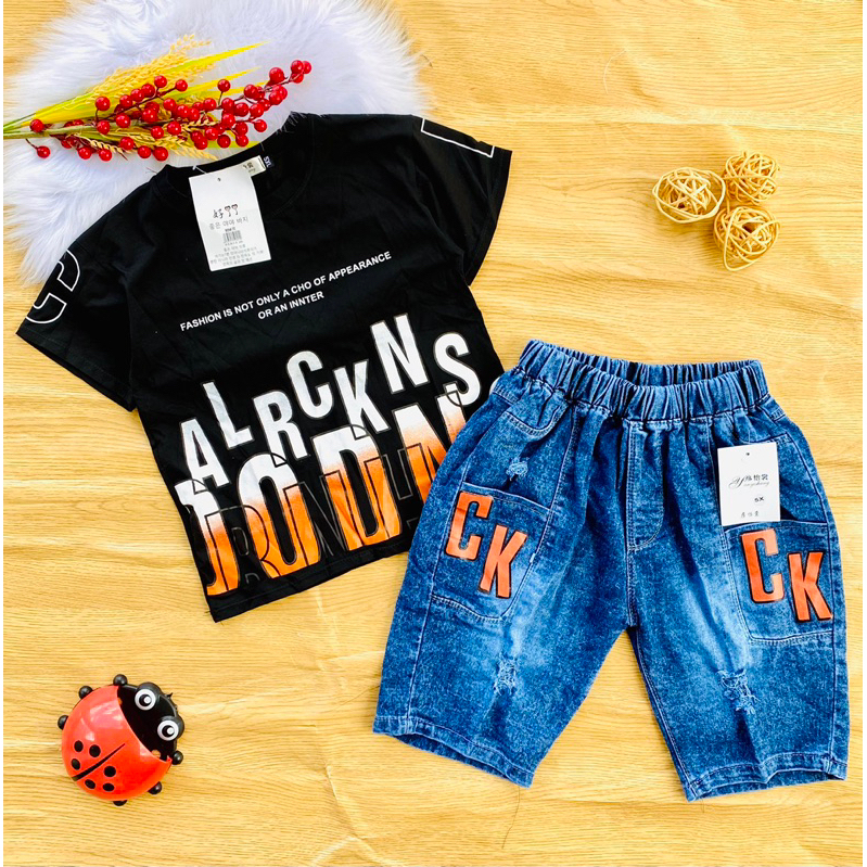 🚗  Bộ cotton hàng shop bé trai từ 25-30kg