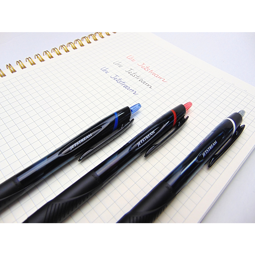 Bút bi Nhật Bản Uni Jetstream cỡ ngòi 0.5mm & 0.7mm
