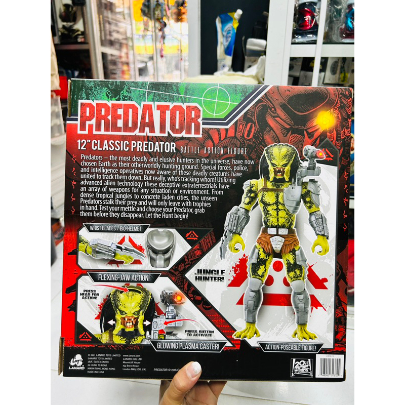Mô hình Predator Collection 2021 Depredador 30cm Con Luz Laser