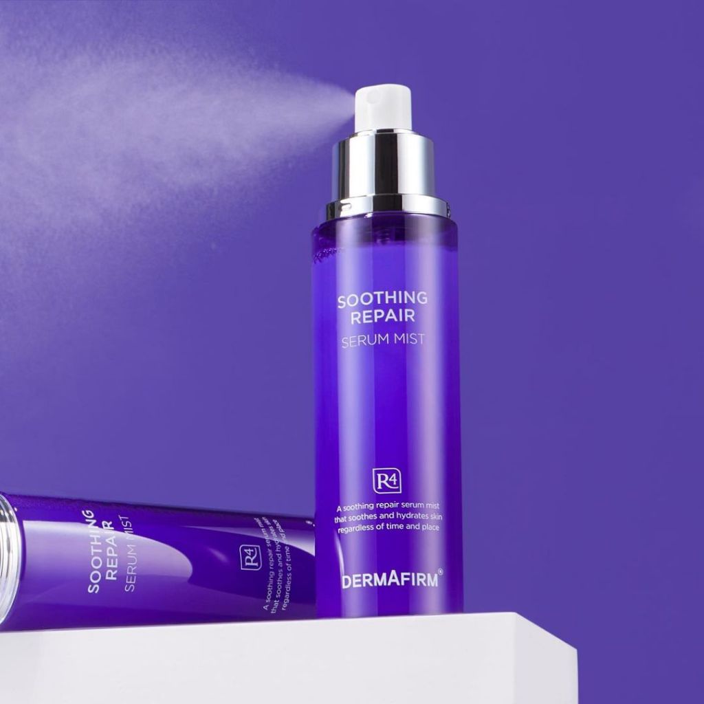 Xịt khoáng serum căng bóng da, cấp nước tức thì Dermafirm - Soothing Repair Serum Mist