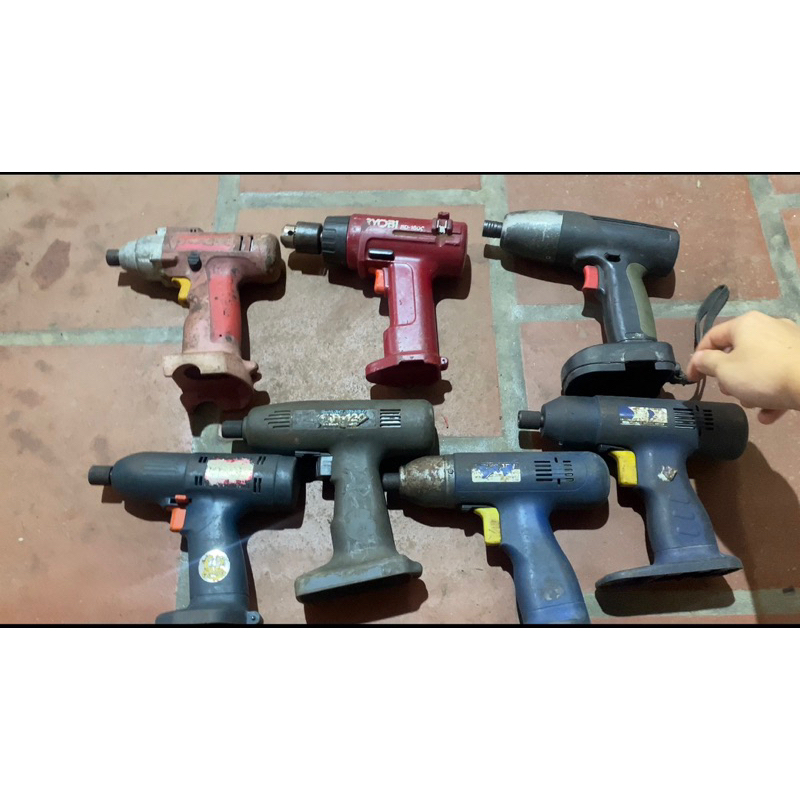 Máy pin bãi nhật chuyên vít “ Hàng chưa vệ sinh “