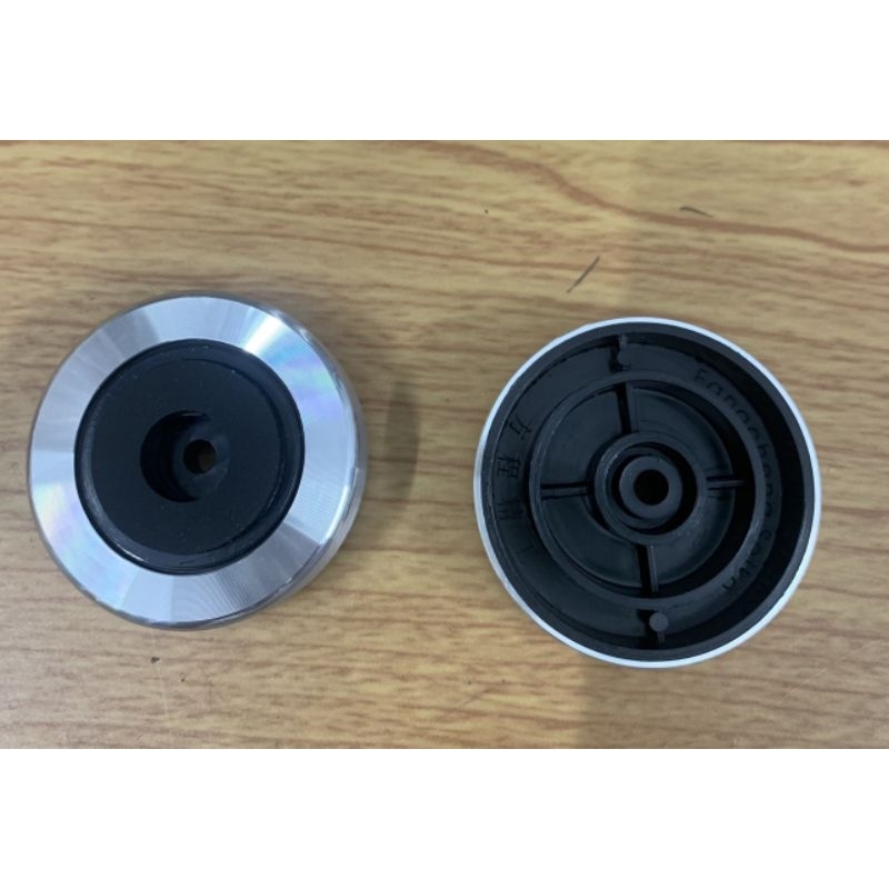 Set 4 chiếc Chân kê amply lõi nhựa bọc nhôm kích thước 40x12mm, 45x15mm