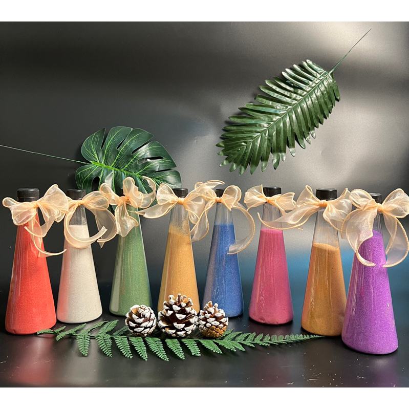 Cát màu trang trí