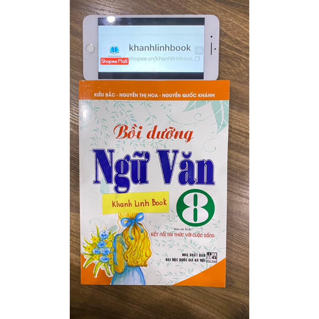 Sách - bồi dưỡng ngữ văn 8