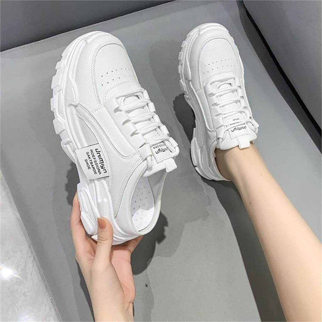 Giày MWC 0692 - Giày Sục Thể Thao Nữ, Sneaker Da Trơn Đế Cao Trẻ Trung Năng Động