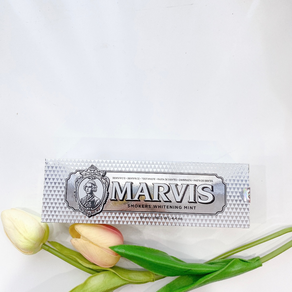 Kem Đánh Răng Marvis Whitening Mint 85g