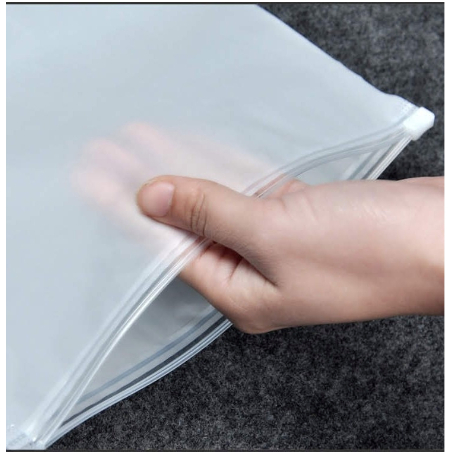 Túi zip khoá lụa mờ đựng quần áo, phụ kiện dẻo dai, bền, tiện dụng