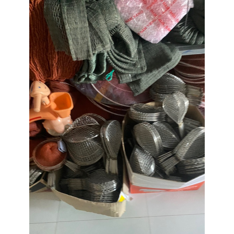 1 Cây vợt ixon 304 ixon 13x18 15x20 17x24