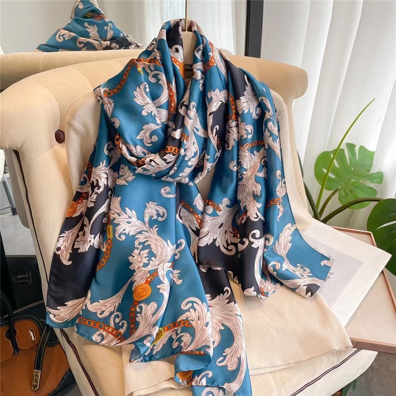 Khăn choàng lụa dài họa tiết nhẹ nhàng làm quà tặng sang trọng 90x180cm THY THY STORE