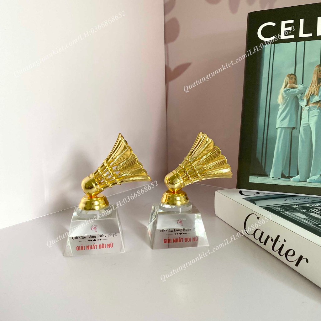 Cúp Pha Lê Môn Cầu Lông Thấp Mạ Vàng