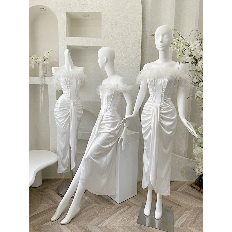 Đầm tiệc trễ vai lông vũ